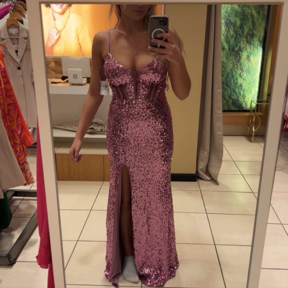 GORGEOUS PROM dress